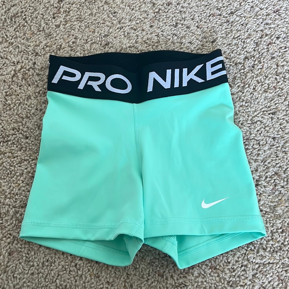 New Nike Pro Shorts size XXS